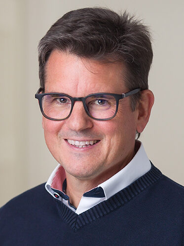 Dr. Alexander Leopold